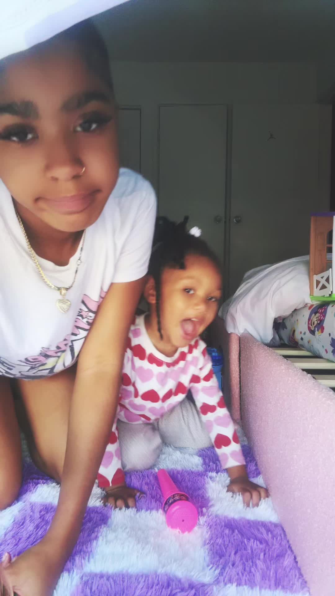 @niyahh