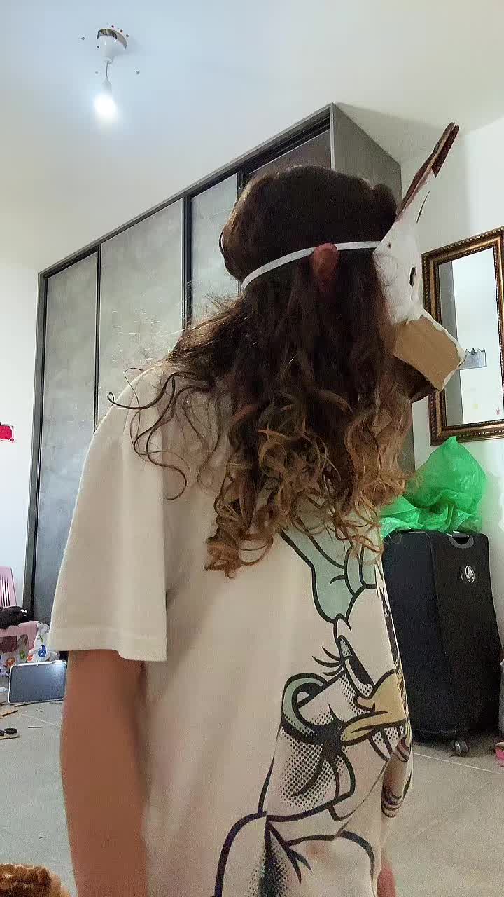 @(•ᴗ<˶)✧₊ ⊹𝓽.𝓹𝓪𝔀 ˃ 𖥦 ˂