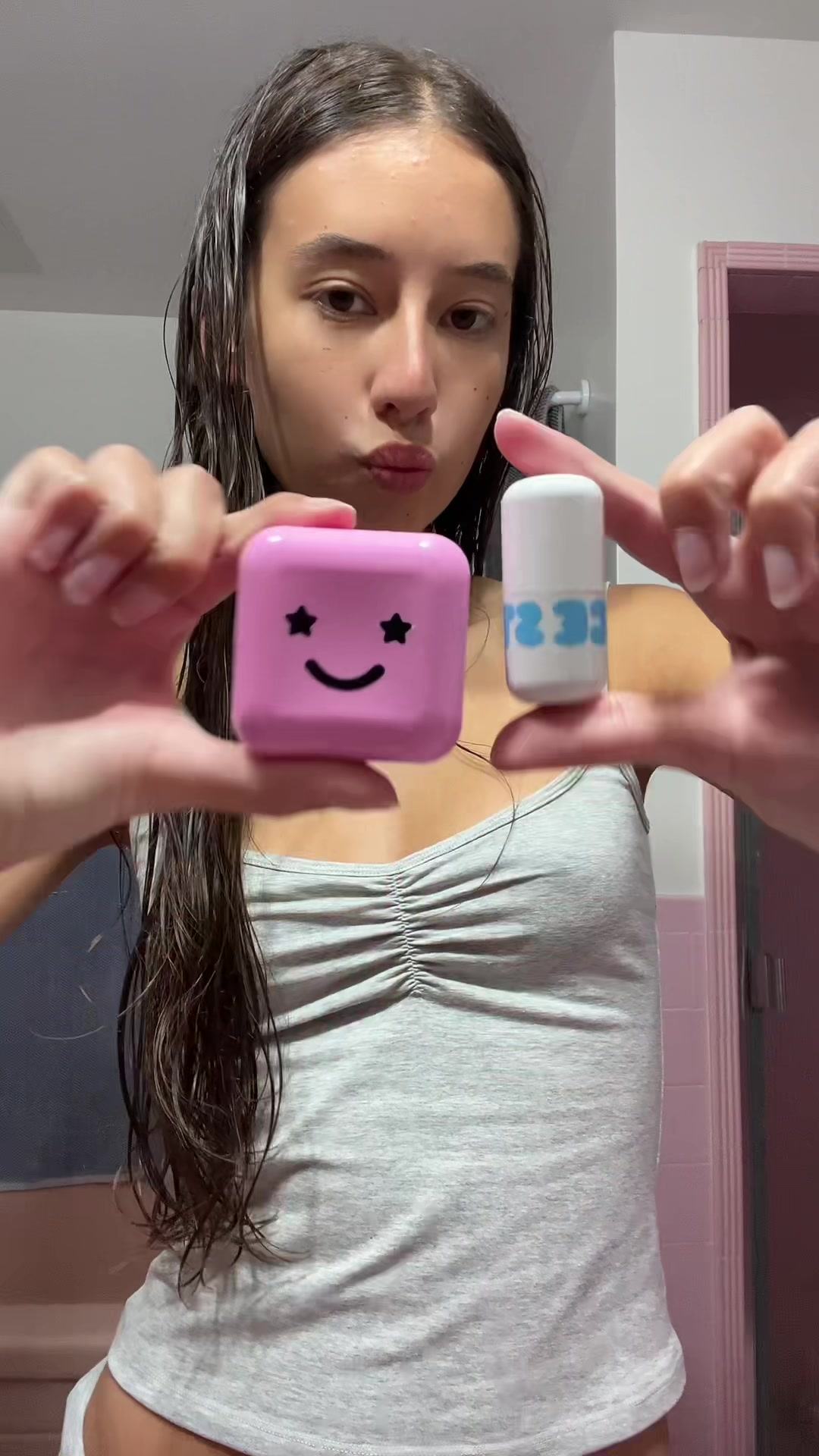 @cassiiemiira