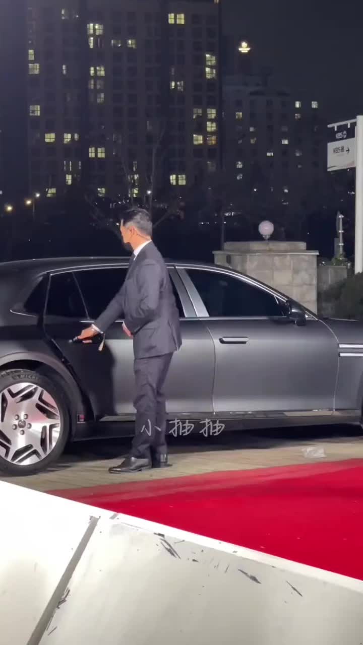 @𝙎𝙖𝙤𝙏𝙧𝙪𝙣𝙜𝙃𝙖𝙣