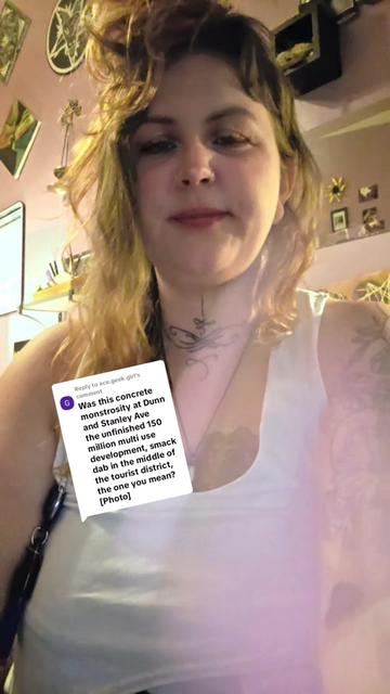 @Cait 🇨🇦✊️