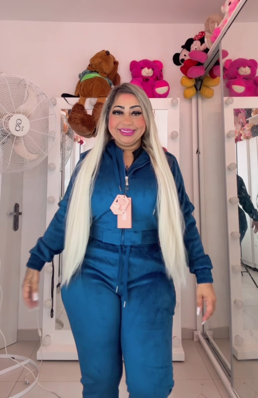 @Claudia Santos