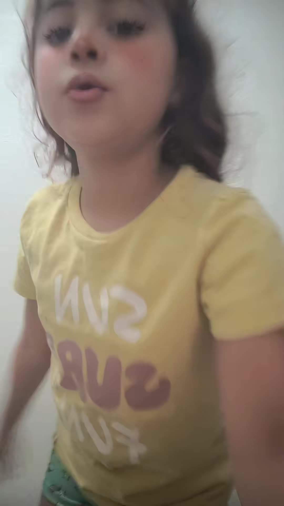 @MENINASAPECCA13
