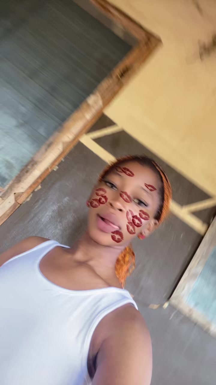 @Binoush &hellip;🦋la star❤️🥺