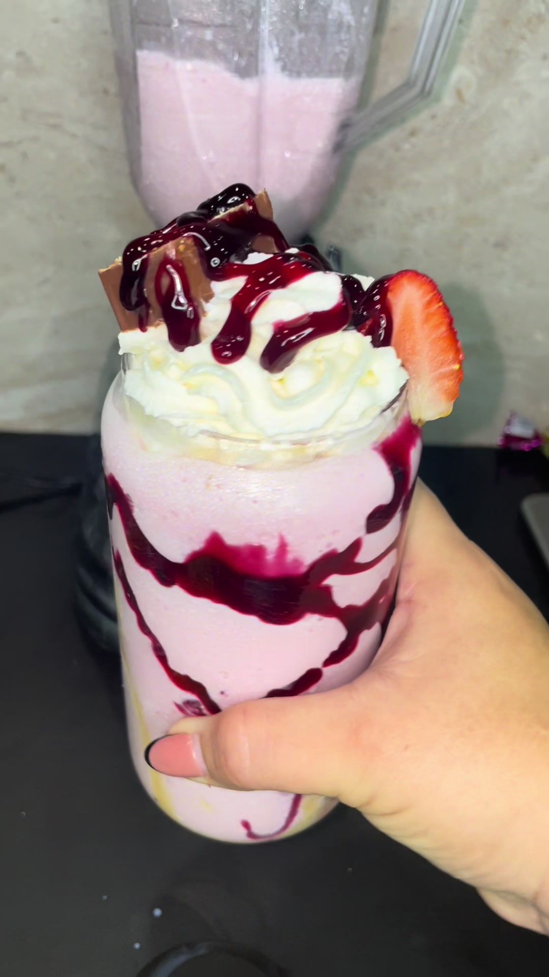 @𝐿𝓊𝓂𝒶 🩷