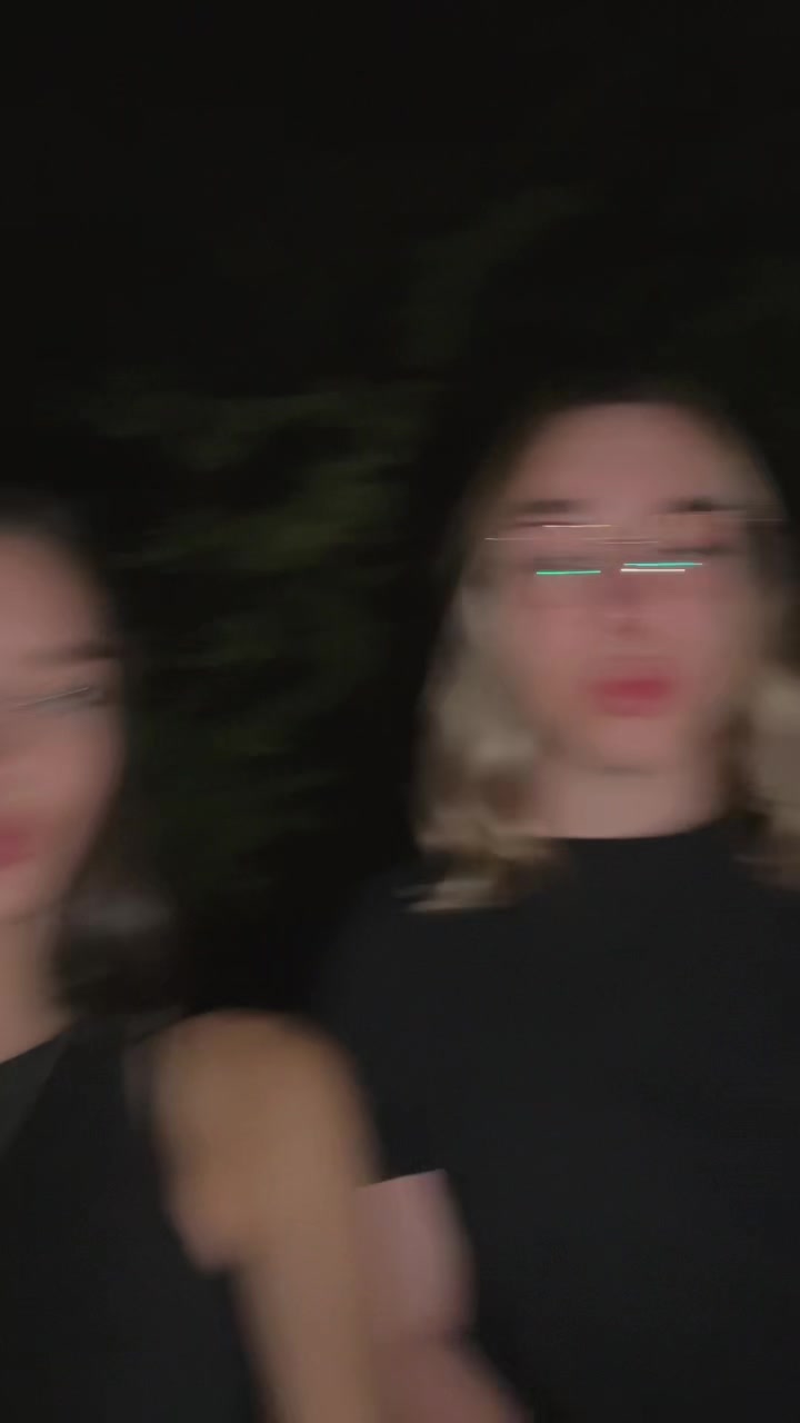 @anjaa