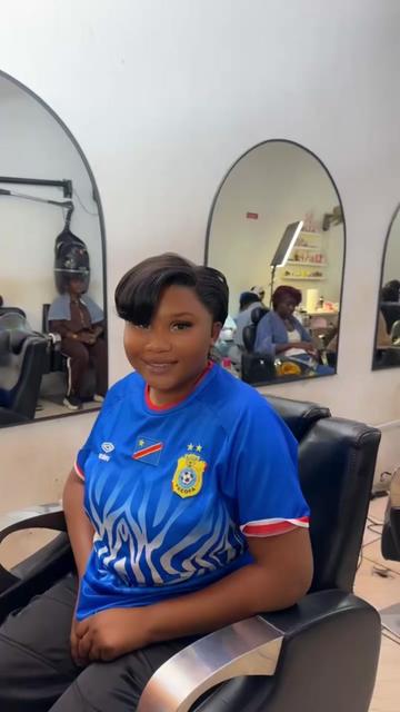 @Nachi beauty hair salon 💇♀️