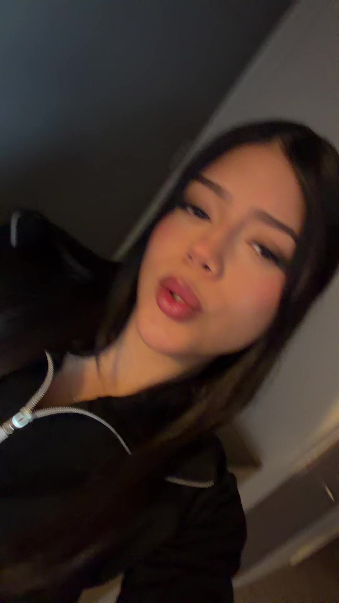 @&bull; nao