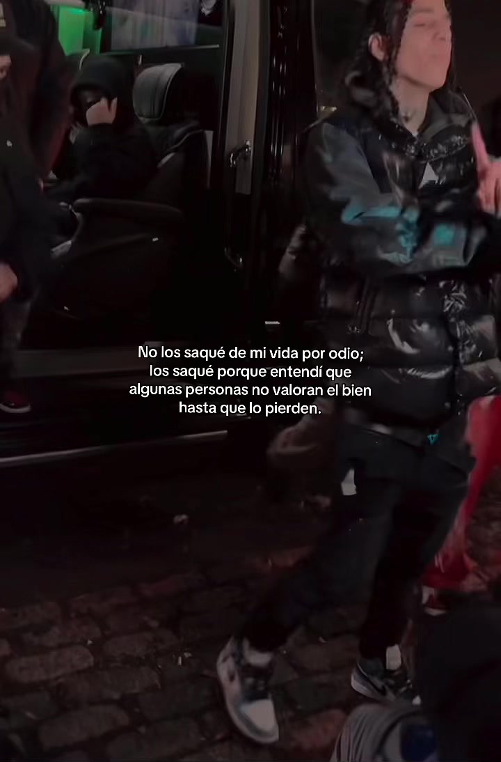 @𝗠𝗜𝗞𝗘𝗬 𖣂
