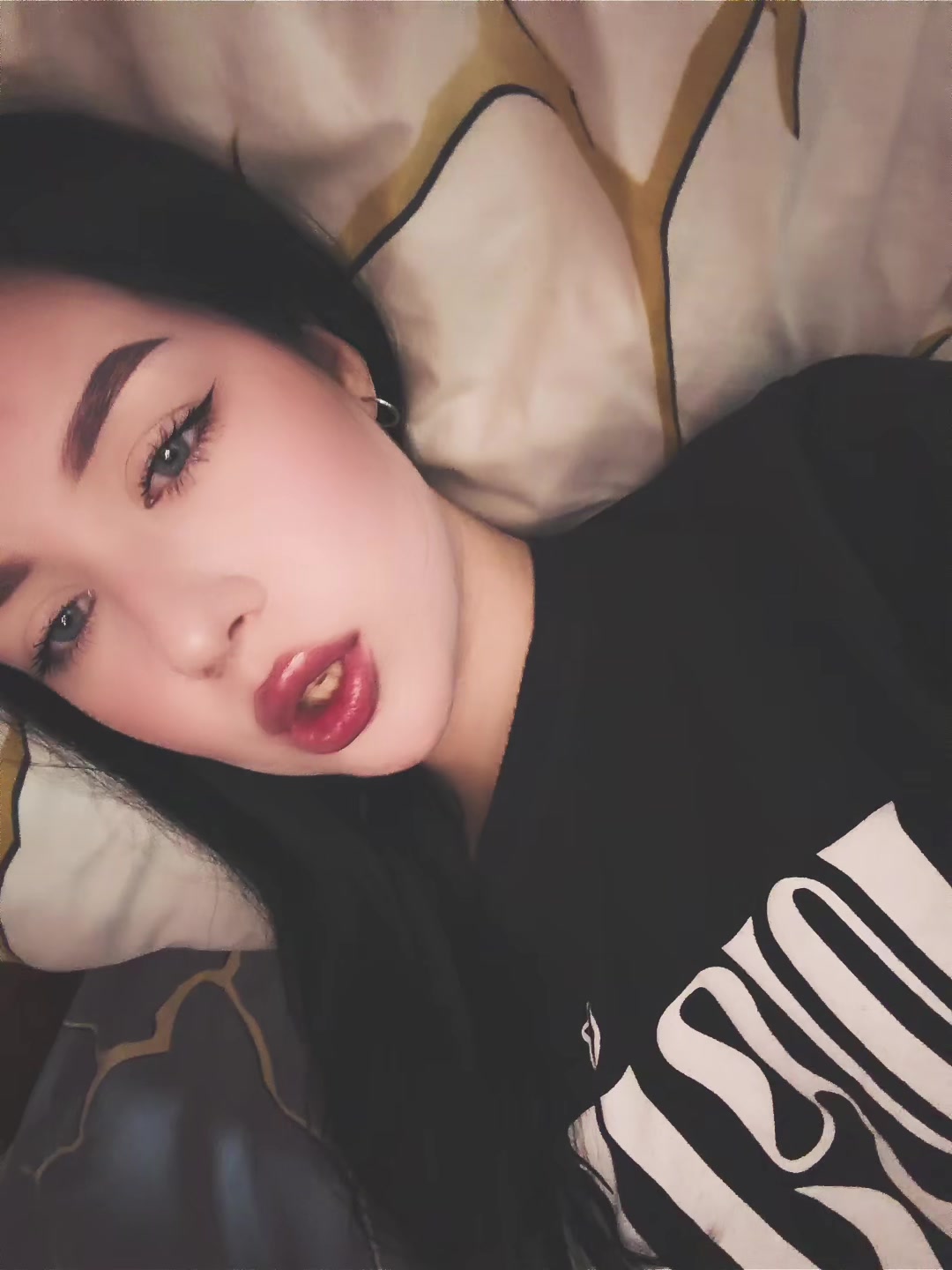 @Даря 🩷