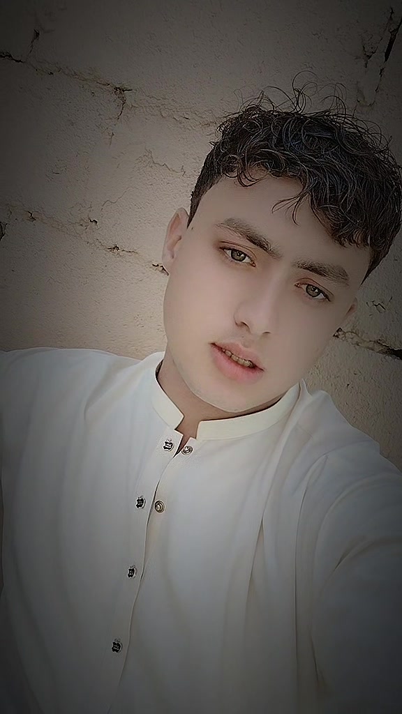 @☝️👉🏾BAسIT BACHA 🥰🫶🏻