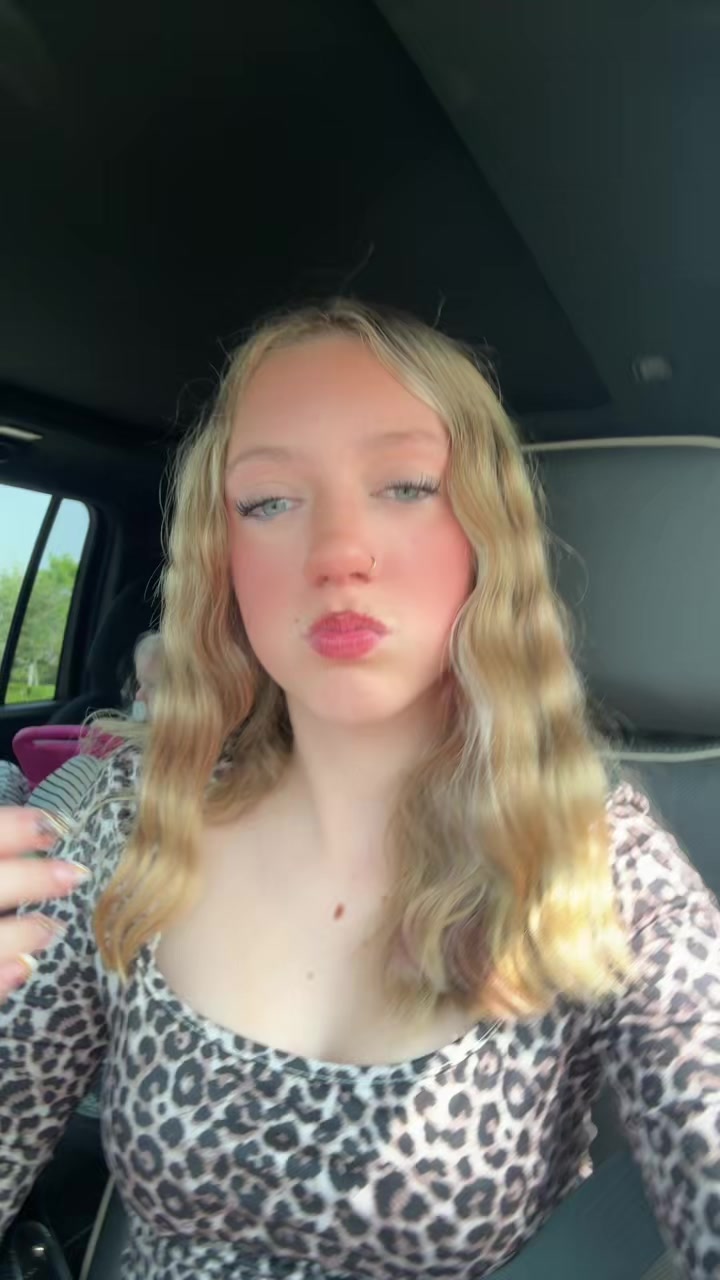 @️kendra🪩
