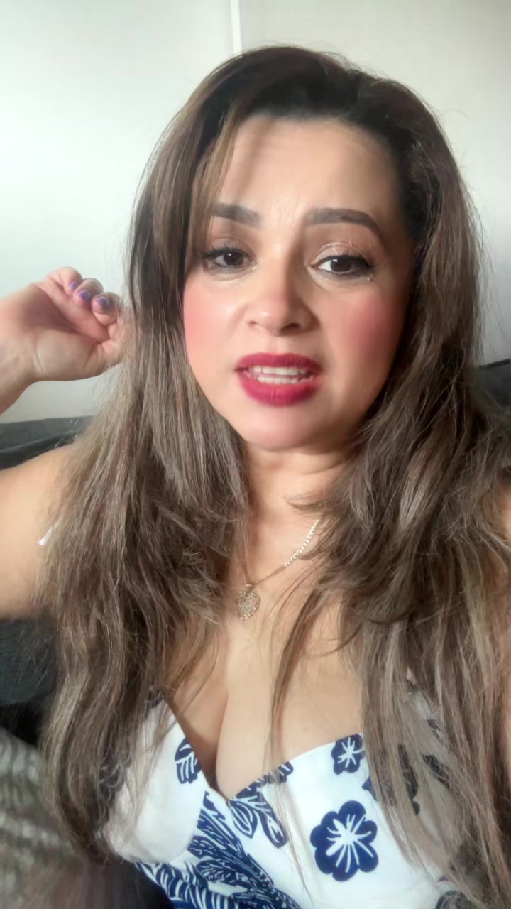 @gloria_honey