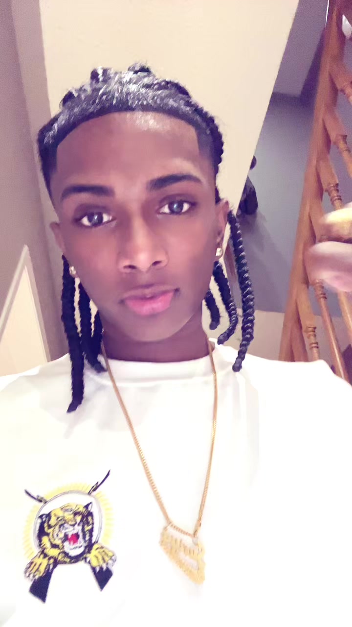 @thehoesluvflashh