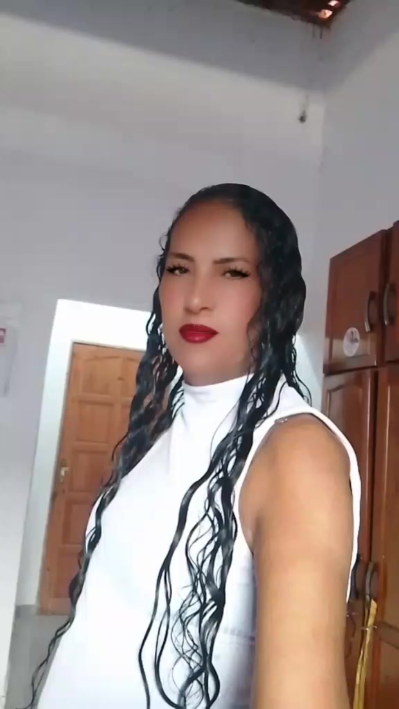 @Helena Elisa