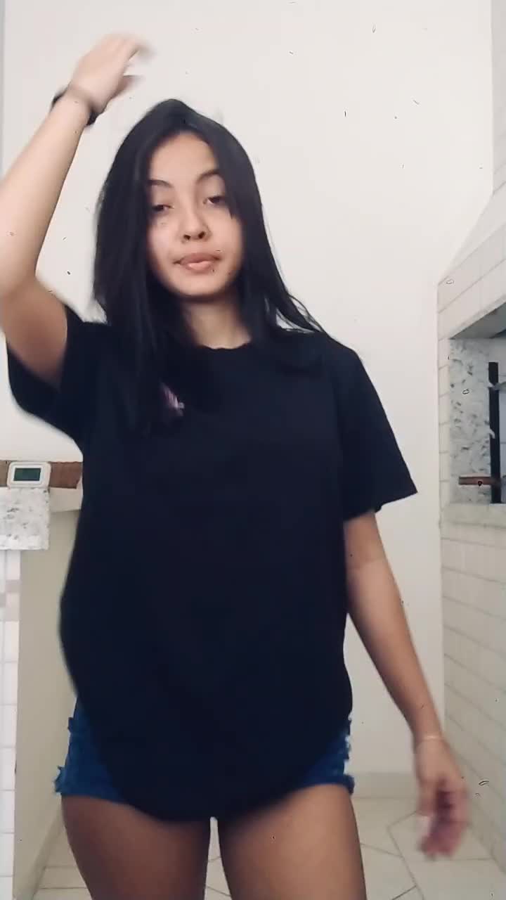 @𖤐mіᥴᥲ! ٭︴