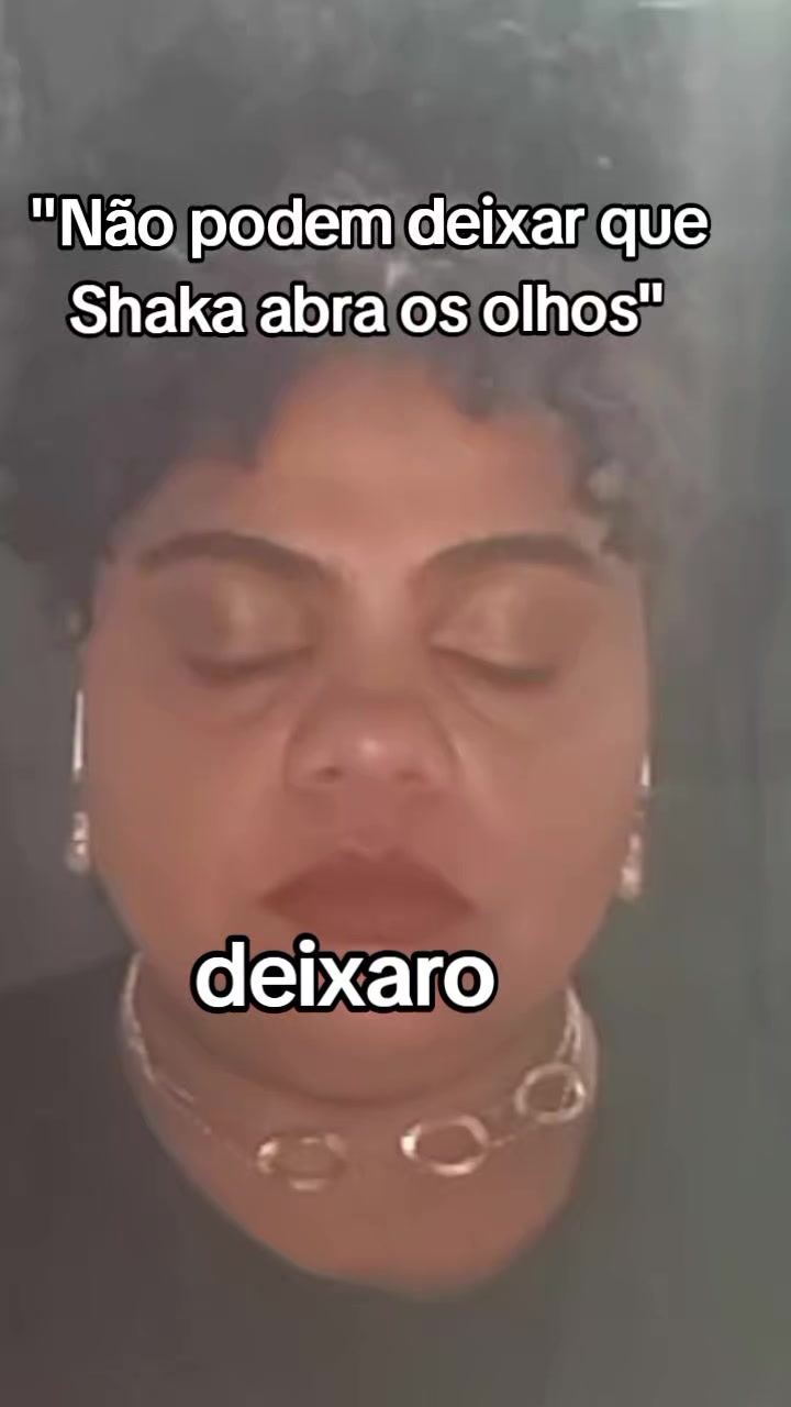 @J&uacute; Amaral