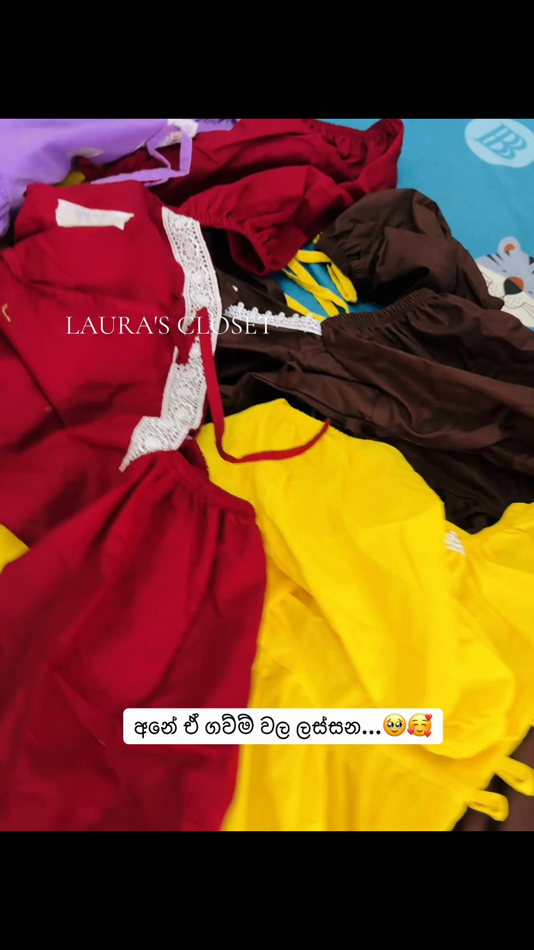 @LAURA'S CLOSET