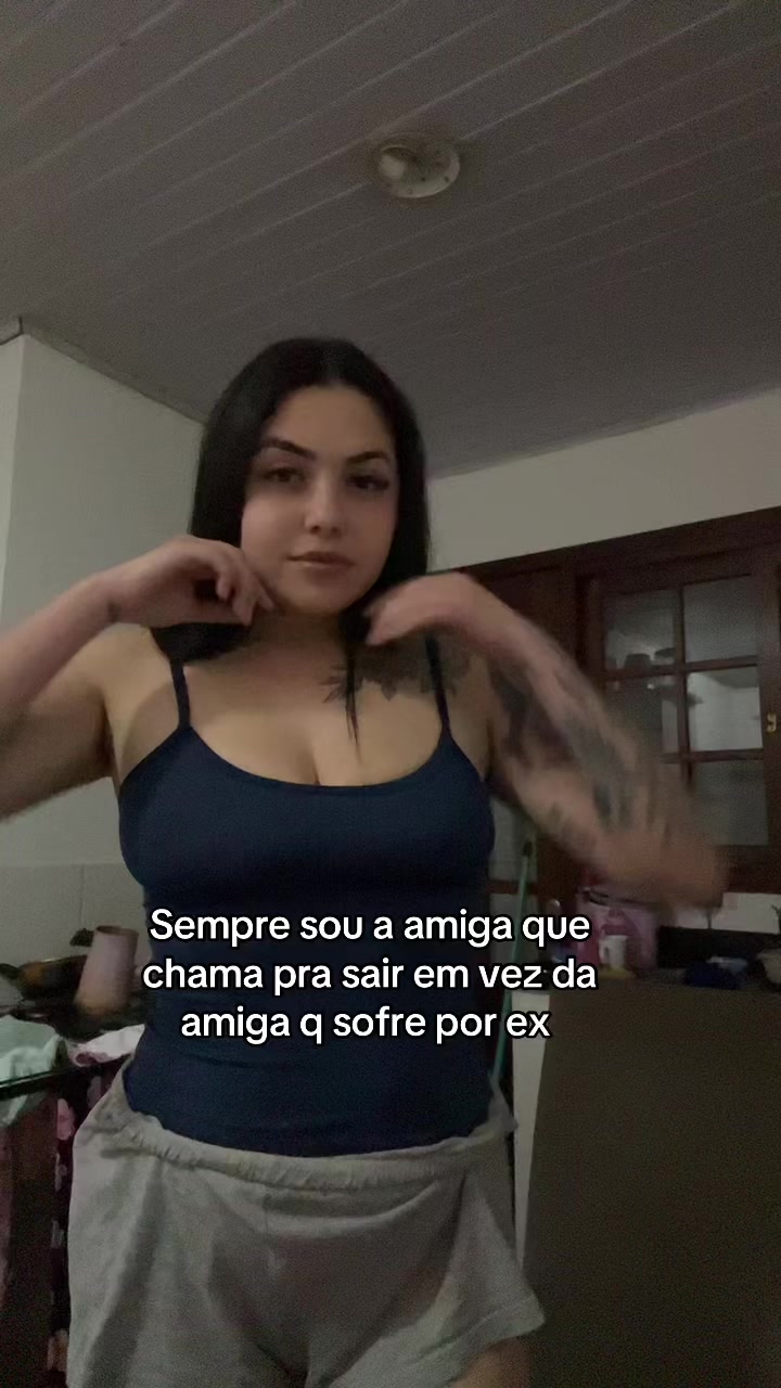 @Caroline Castro