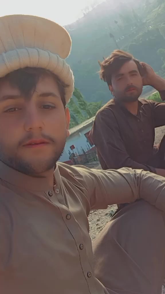 @Hussain Ahmad 923