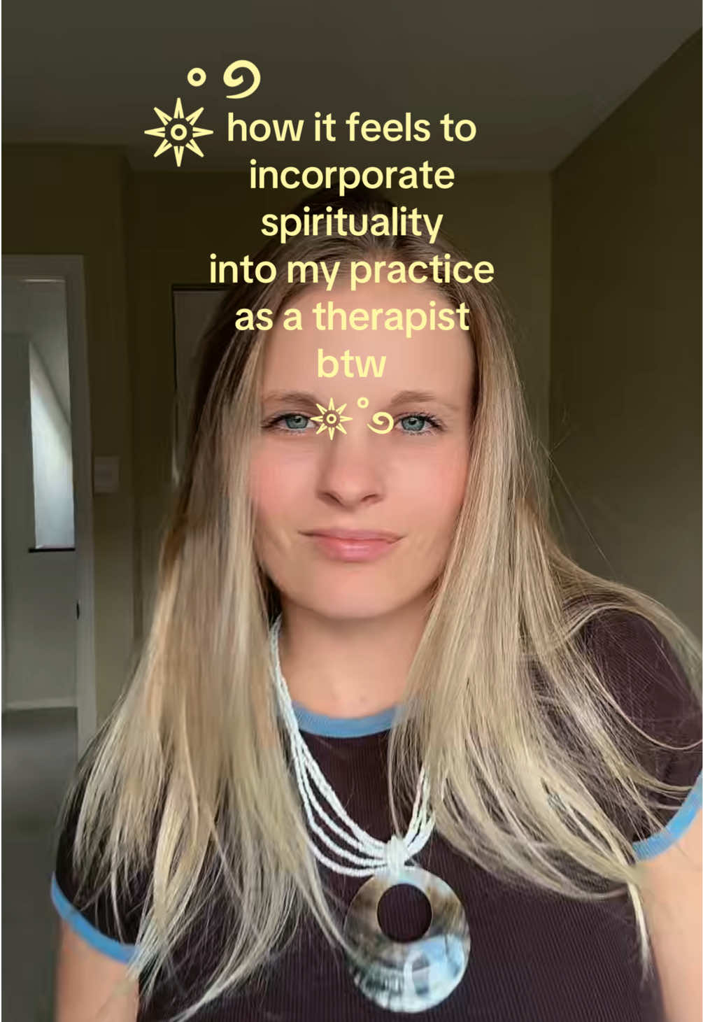 @Erica ✴︎ Therapist
