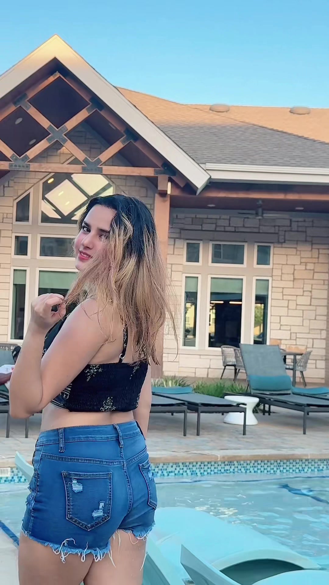 @BITISHA-dgaf
