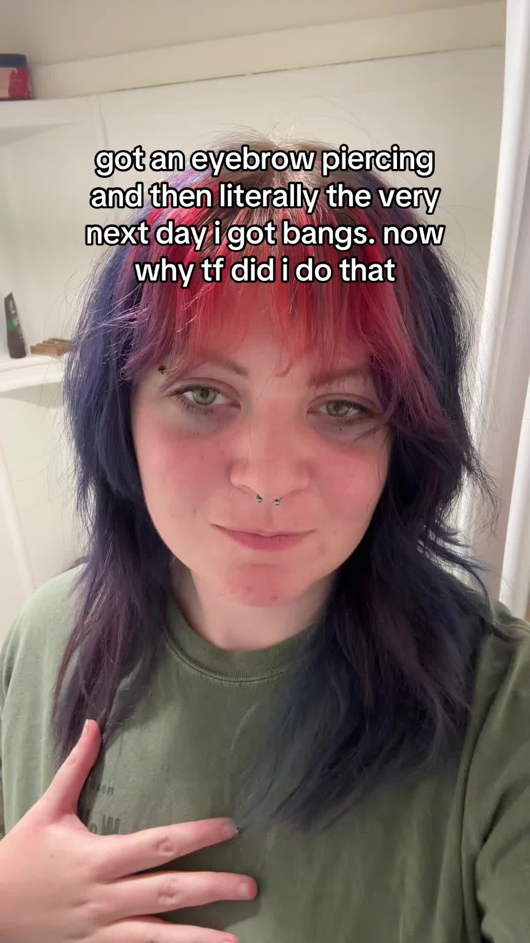 @👻