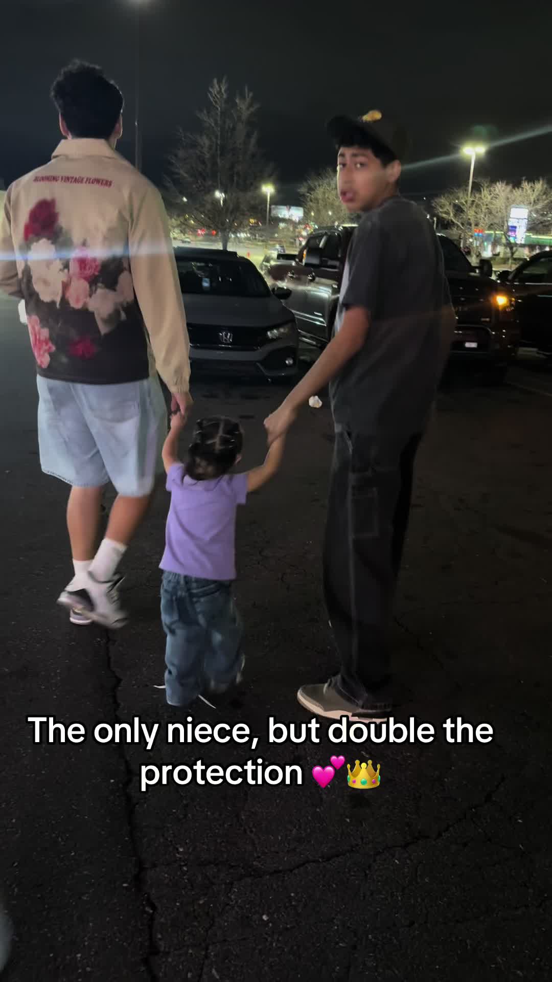 @𝐈𝐯𝐚𝐧𝐚🌹