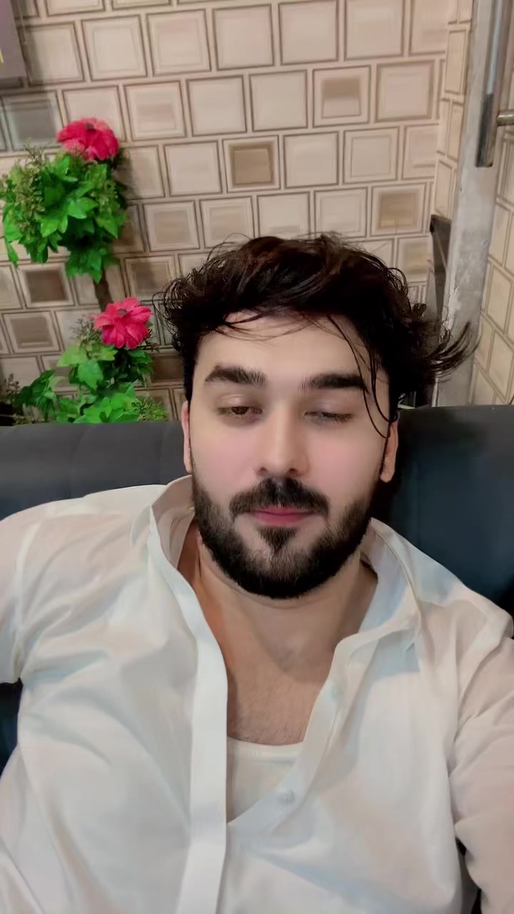 @𝐁𝐀𝐃𝐒𝐇𝐀..