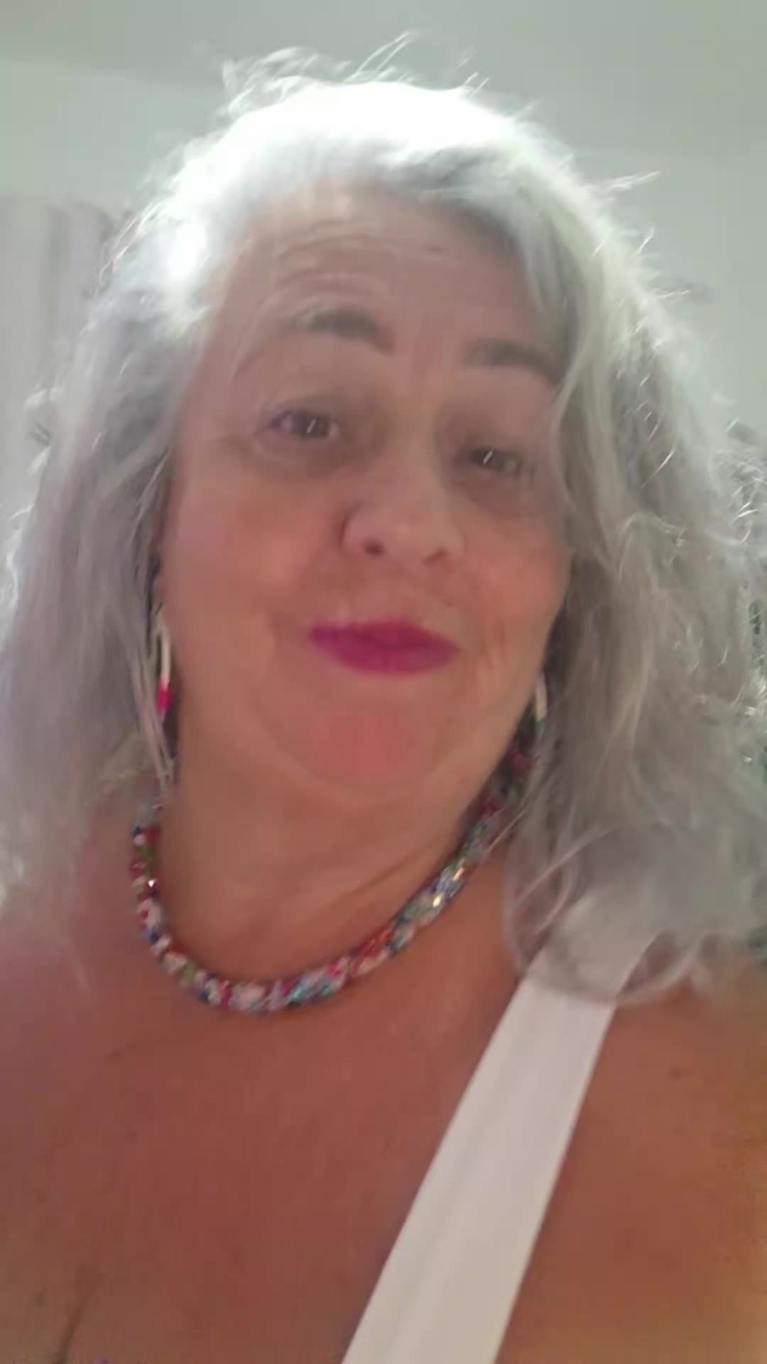 @regianebombonzinh