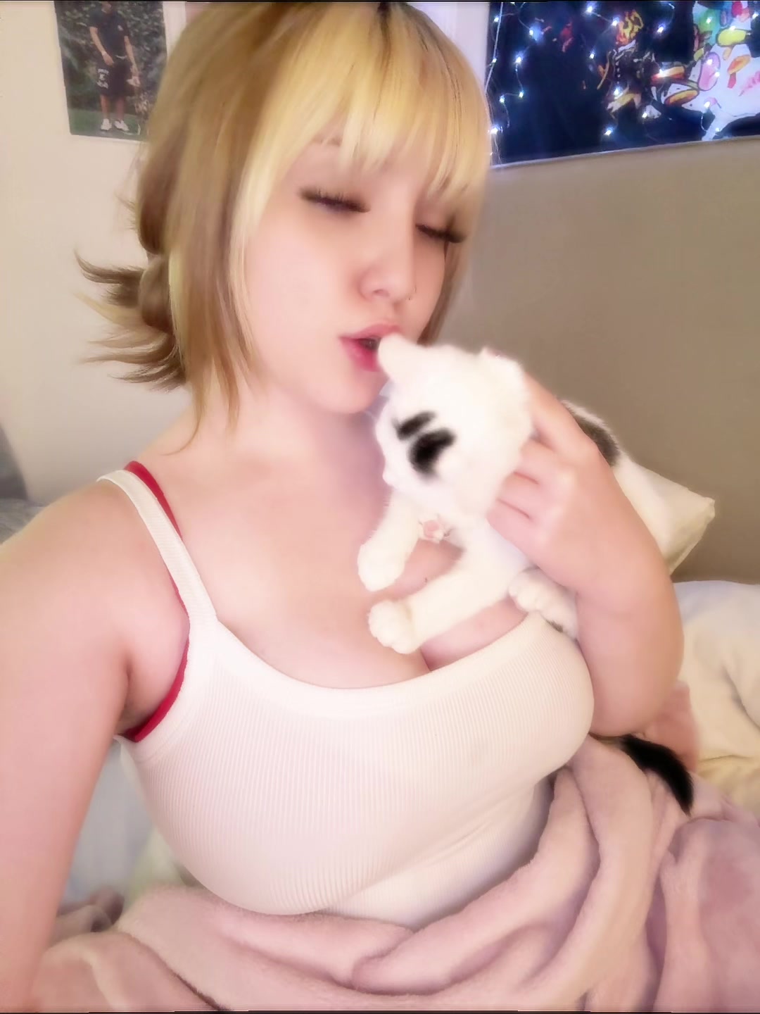 @Amiaya