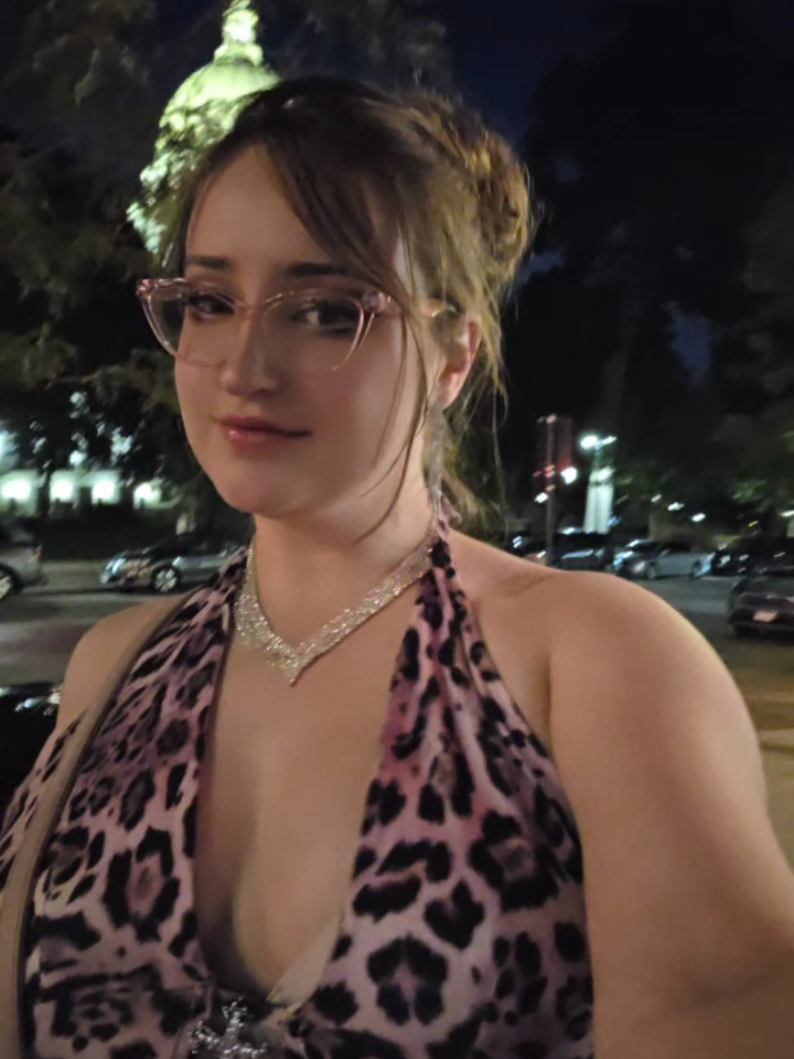@DivieFuse • Egirl