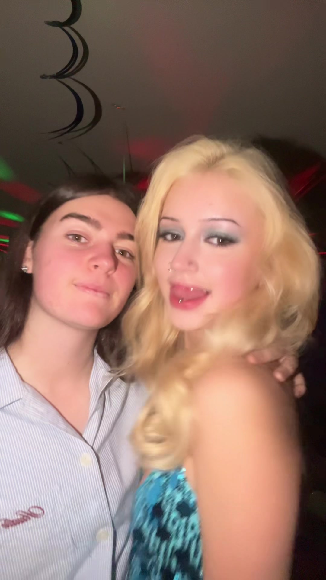 @lolarosee