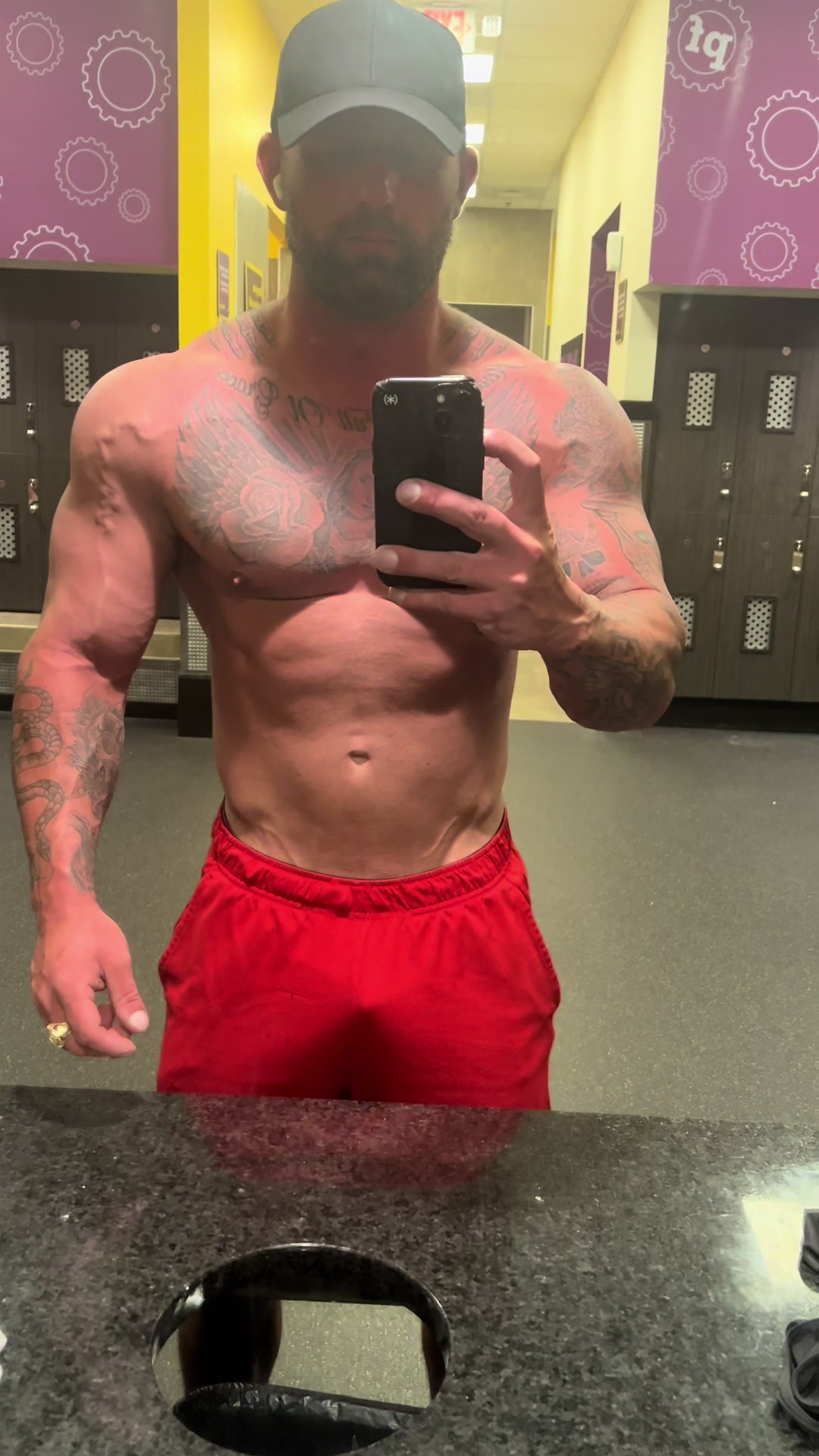 @richieswollerton