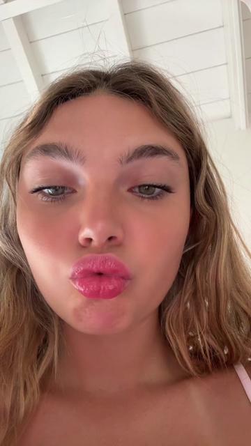 @alexijayyyyy