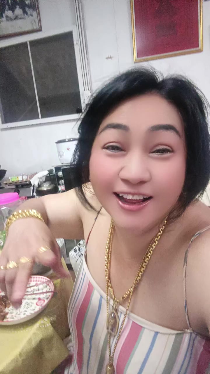 @ชุลีพร ใจเย็น