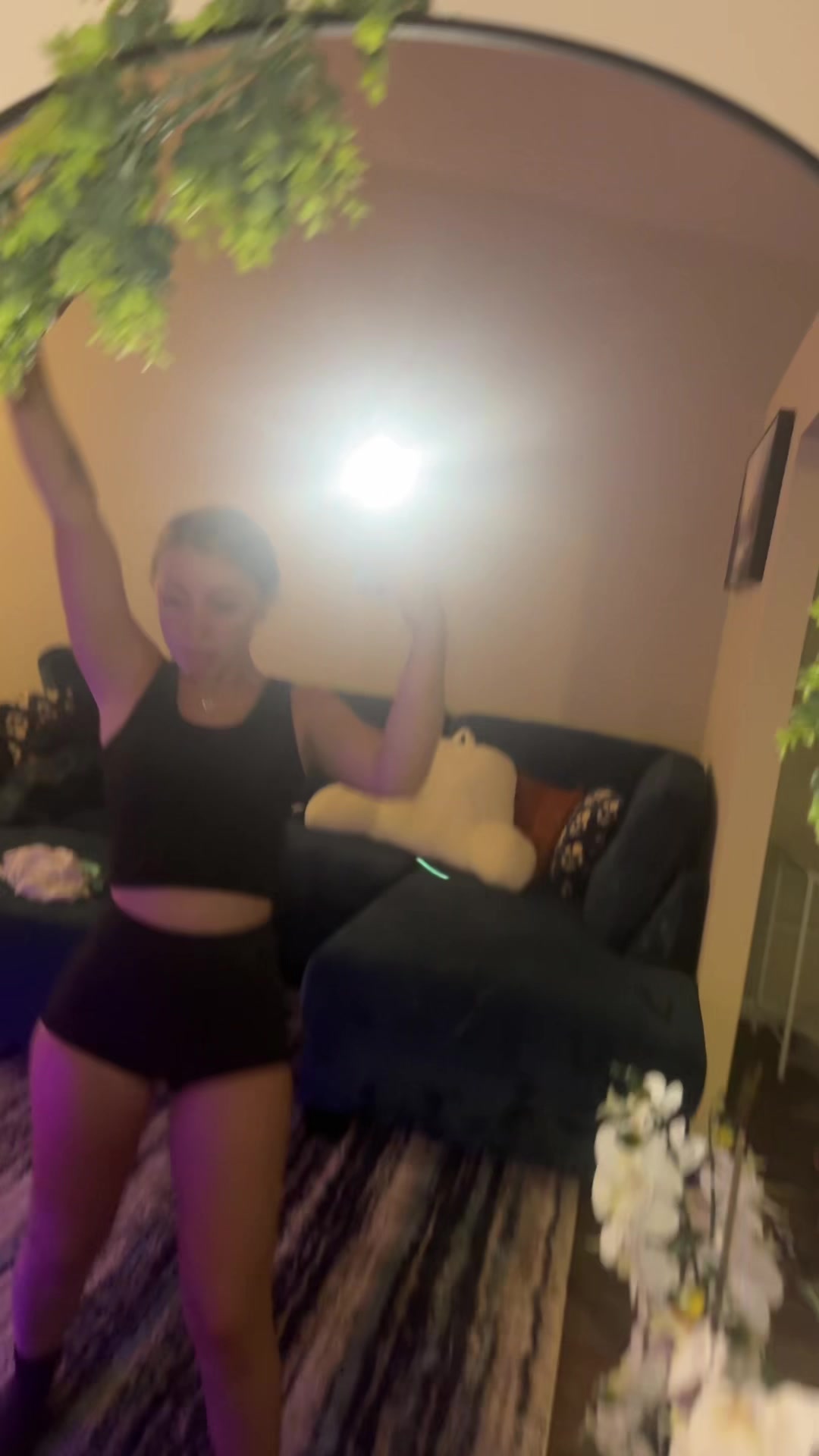 @yuhserski