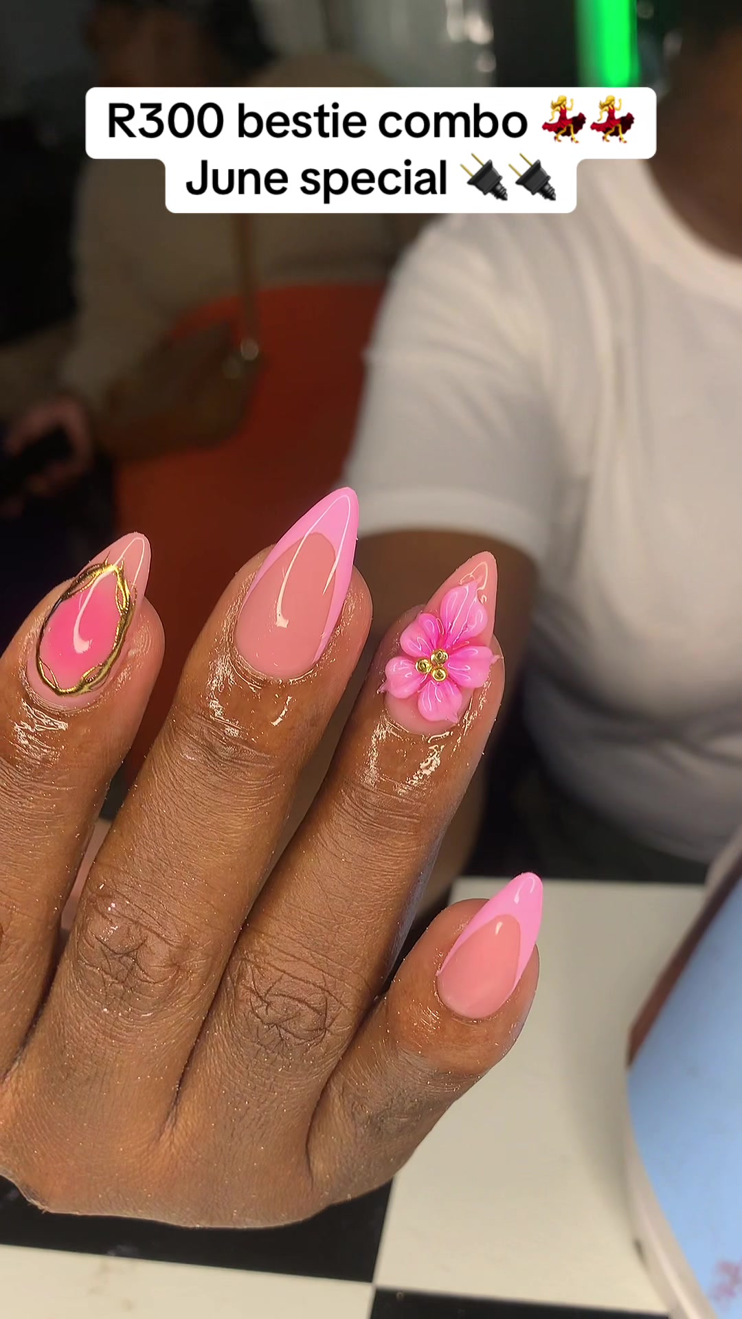 @Girls support Girls 🩷💅