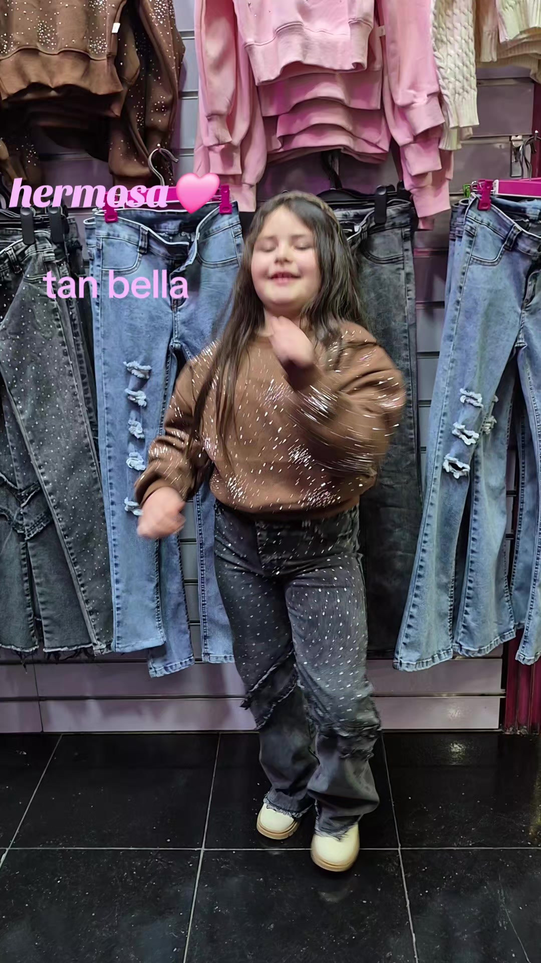 @minitas.fashion