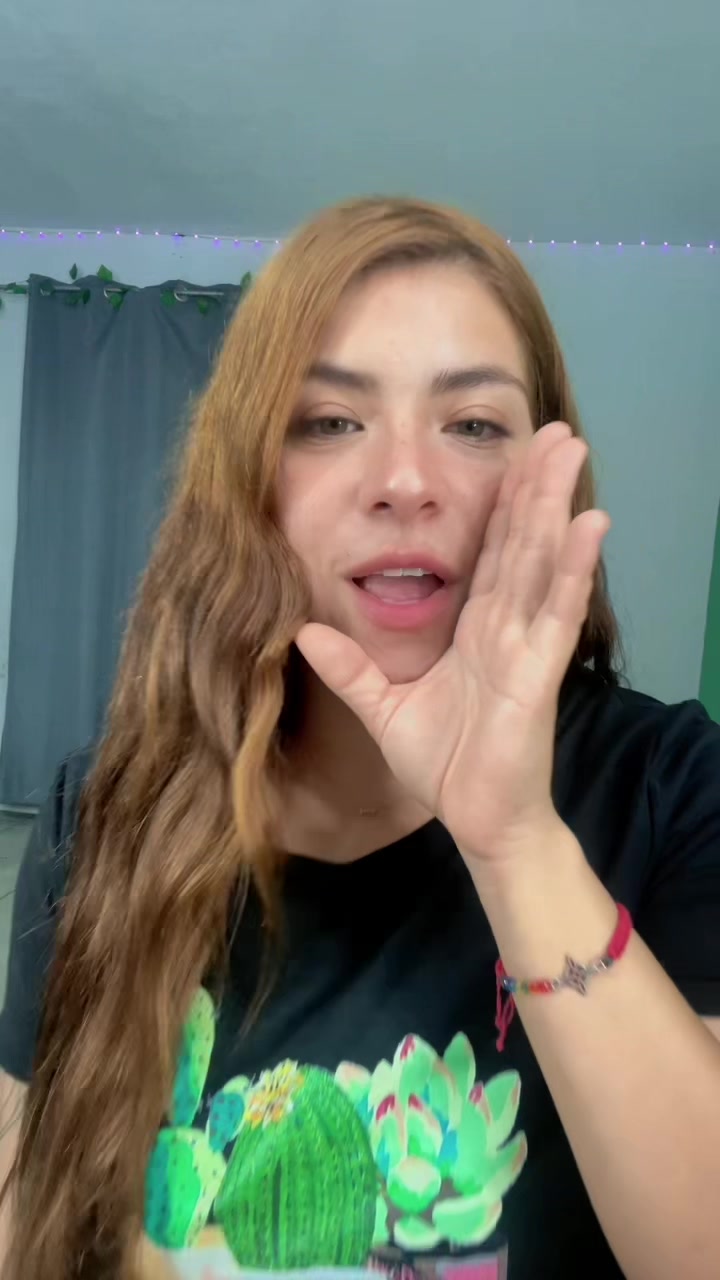 @Luz Estrada 🐺🖤