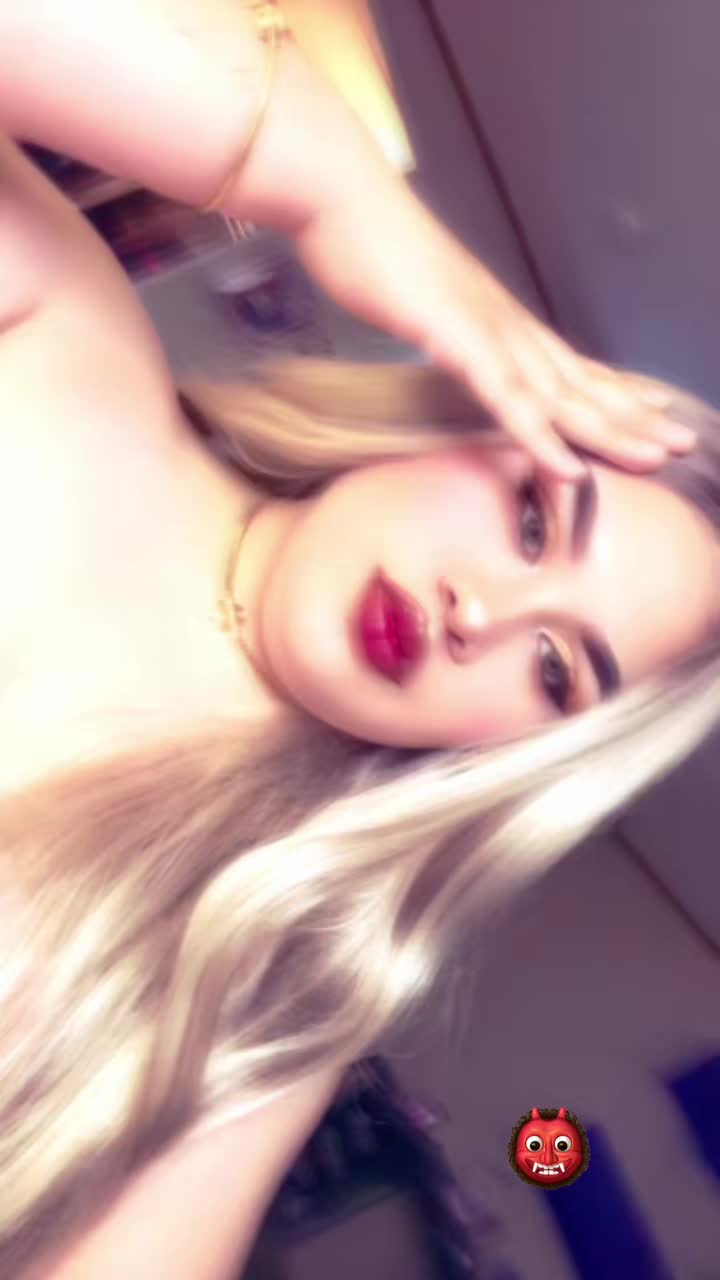 @C A P R I C O R N I O 🍒