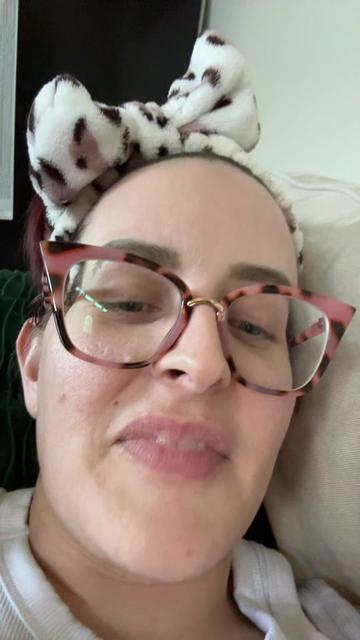 @sarahtheebear