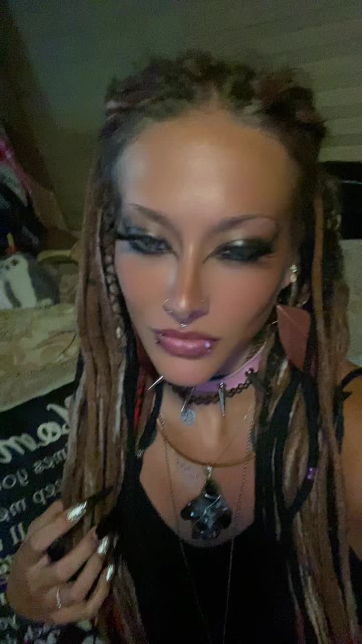 @PsychoticAngel420