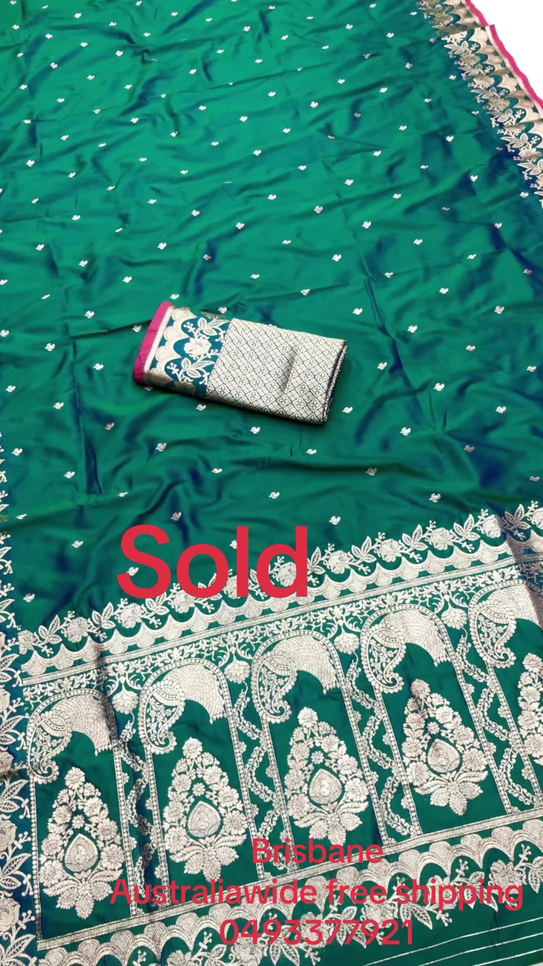 @radha_sarees