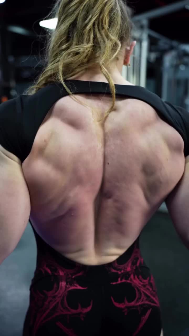 @musclesonmuscles