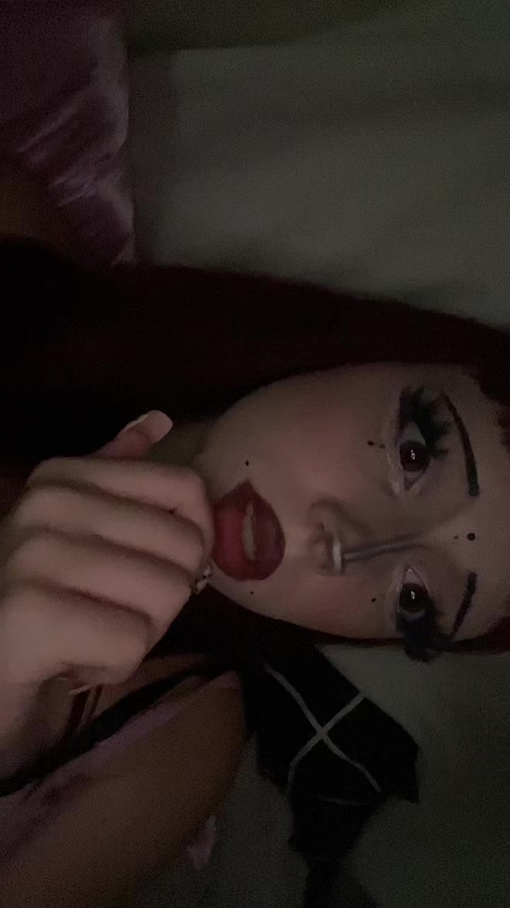 @♱