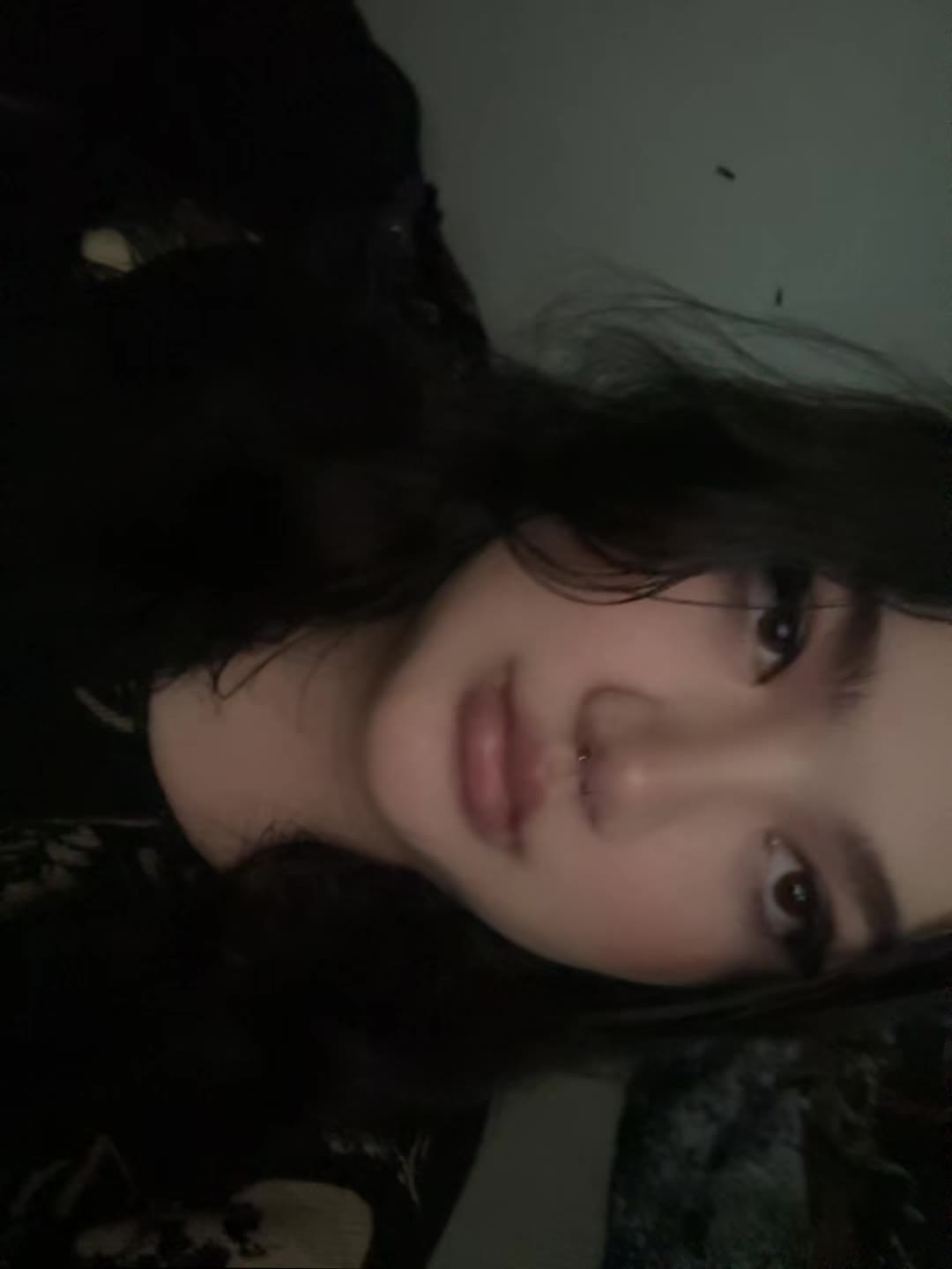 @bella
