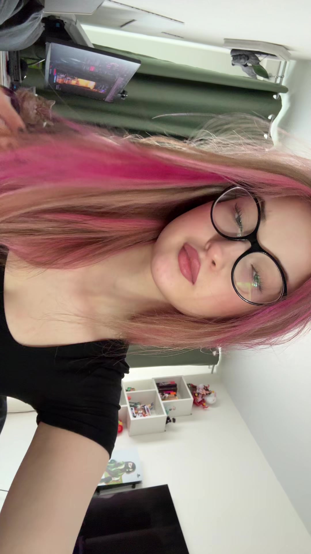 @pplluuxxaa