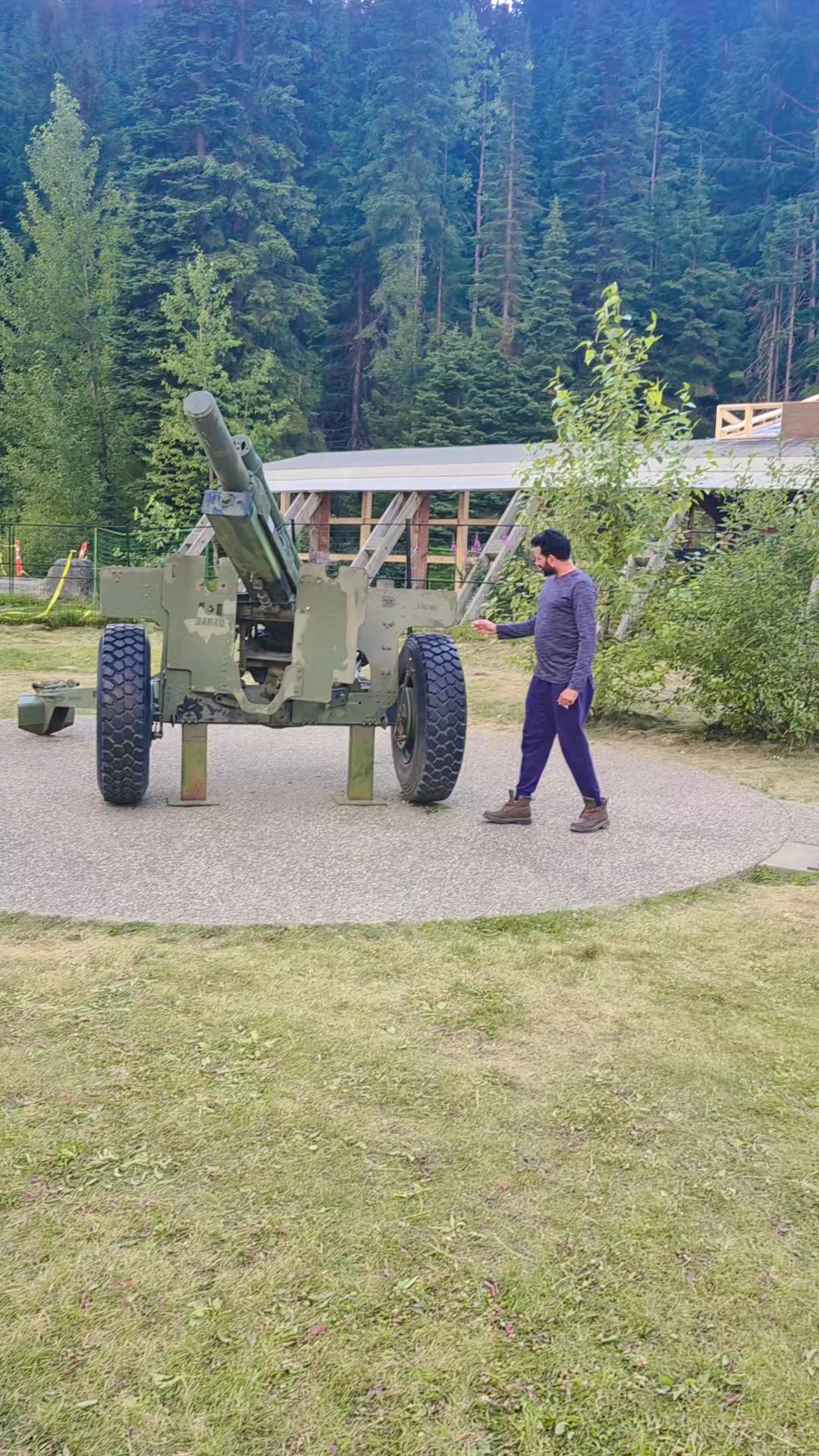 @Lucky ਮੁੰਡਾ 👍🍁🍁🍁SURREY