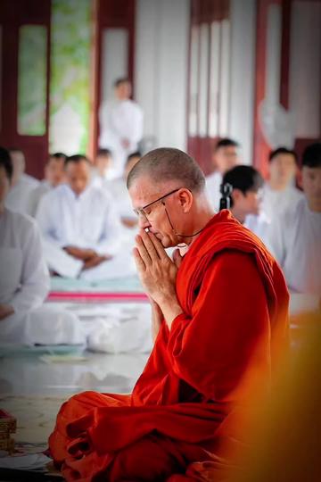 @Dhammaghosananda